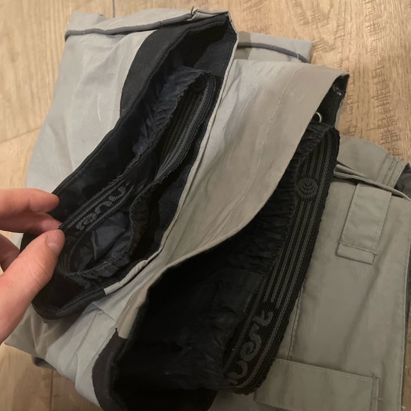 Grey Columbia XS Women’s Snow Pants - Picture 7 of 11